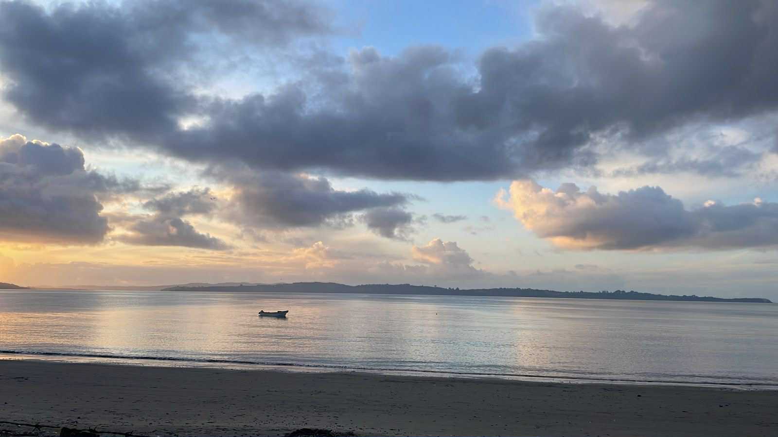 Gran Casa con Orilla de Playa en Ancud, Chiloé - Vista 1